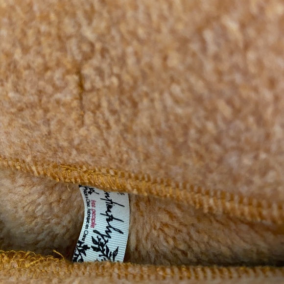 ⚠️Gone Soon!⚠️ Free People Kelly Soft Set - Picture 8 of 11